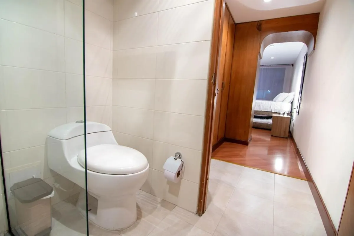 Huge Colonial House With Chimney, Luxury In The Most Exclusive Town In בוגוטה